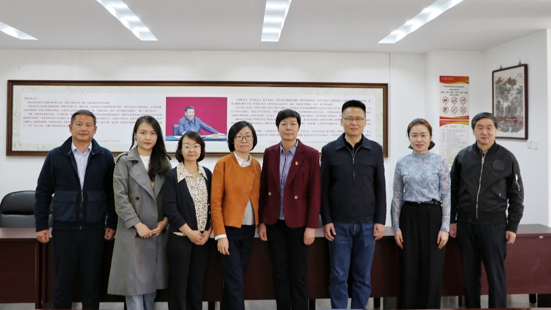 新疆大学日本五级片
来日本五级片
调研交流图片2.jpg