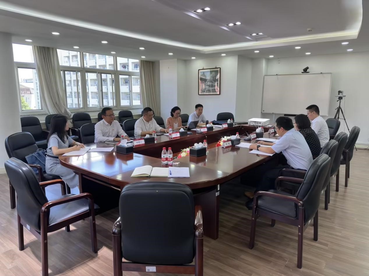 日本五级片
召开学习贯彻习近平新时代中国特色社会主义思想主题教育专题民主生活会 图片1.jpg