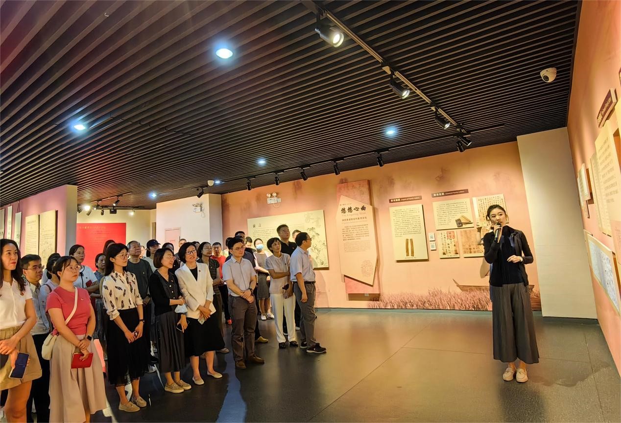 日本五级片
结合实际 扎实开展党纪学习教育 图片11.jpg