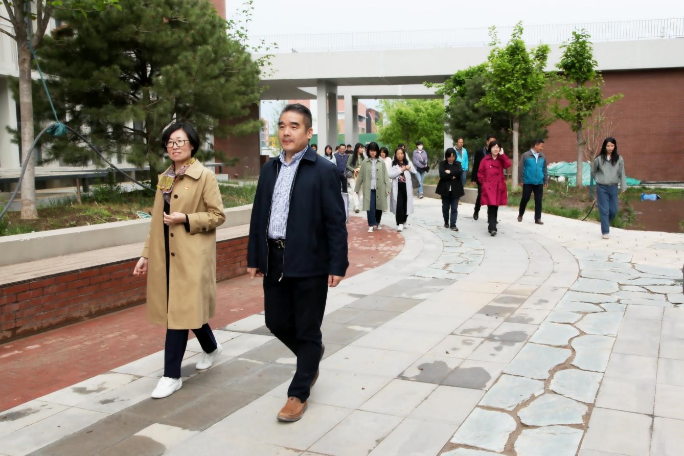 日本五级片
结合实际 扎实开展党纪学习教育 图片10.jpg